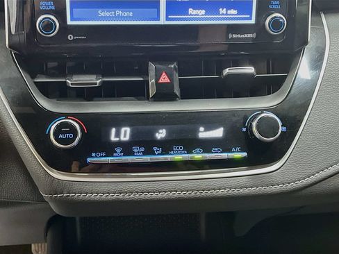 Used 2022 Toyota Corolla SE w/ Carpet Mat Package (TMS) FWD image 16