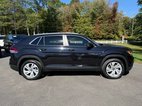 Used 2021 Volkswagen Atlas Cross Sport SEL image 9
