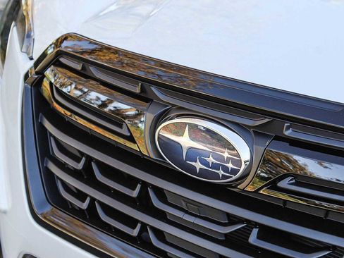 Certified 2023 Subaru Forester Premium image 9