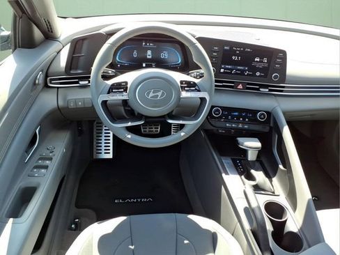 New 2026 Hyundai Elantra Sport FWD image 13