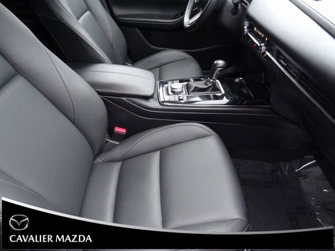 Certified 2025 MAZDA CX-30 AWD 2.5 S w/ Preferred Package image 15