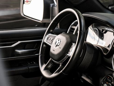 Used 2021 RAM 1500 Big Horn image 24