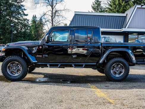 Used 2022 Jeep Gladiator Rubicon w/ Trailer Tow Package image 19