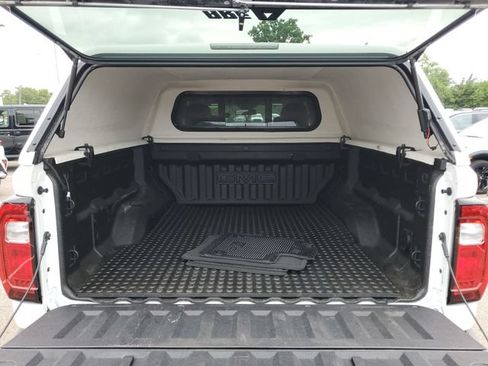 Certified 2026 GMC Canyon AT4 w/ Technology Plus Package AWD/4WD image 36