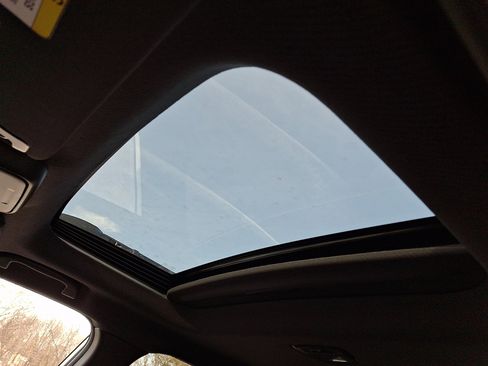 New 2026 Subaru Outback Limited image 9