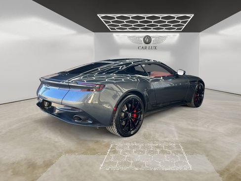 Used 2020 Aston Martin DB11 AMR image 5