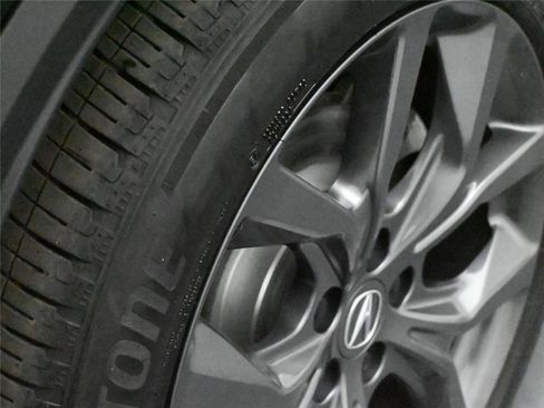 Used 2023 Acura MDX A-Spec image 15