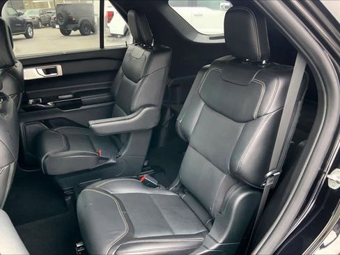 Used 2021 Ford Explorer ST w/ Equipment Group 401A image 38