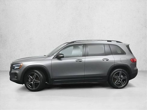 Certified 2026 Mercedes-Benz GLB 250 4MATIC image 7
