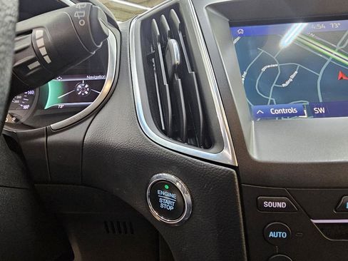 Used 2019 Ford Edge Titanium w/ Equipment Group 301A image 36