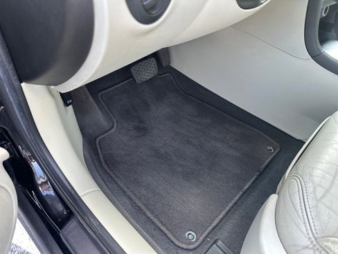 Used 2008 Saab 9-3 Aero w/ Touring Package image 20