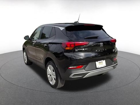 Used 2025 Buick Encore GX Preferred AWD/4WD image 11