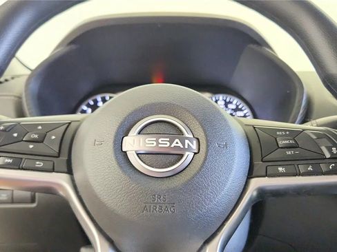 Used 2024 Nissan Sentra SV FWD image 26