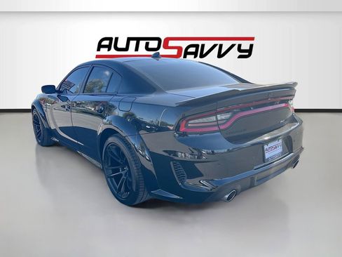 Used 2023 Dodge Charger Scat Pack RWD image 5