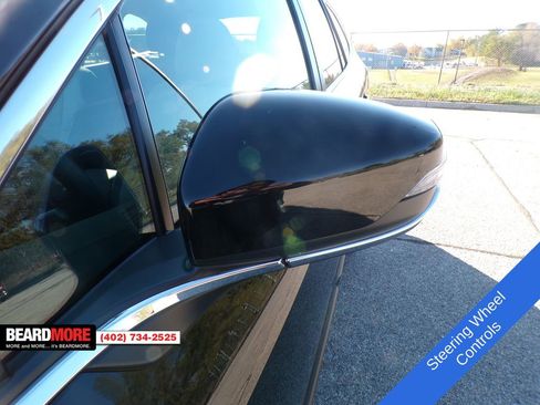 Used 2025 Subaru Outback Premium w/ Popular Package #1A image 13