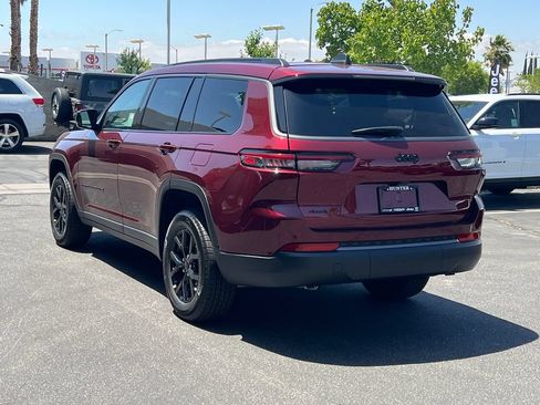 New 2026 Jeep Grand Cherokee L 4WD image 4