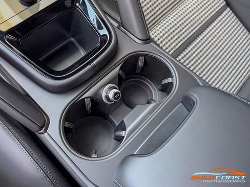 Used 2026 Porsche Cayenne GTS image 19