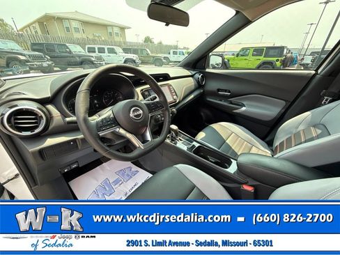 Used 2024 Nissan Kicks SR w/ SR Premium Package FWD image 20