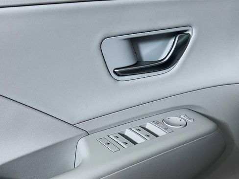 New 2026 Hyundai Kona Limited image 18