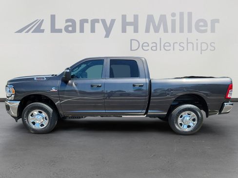 New 2024 RAM 2500 Tradesman w/ Chrome Appearance Group image 2