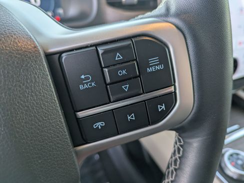 Certified 2024 Ford Expedition Limited image 17