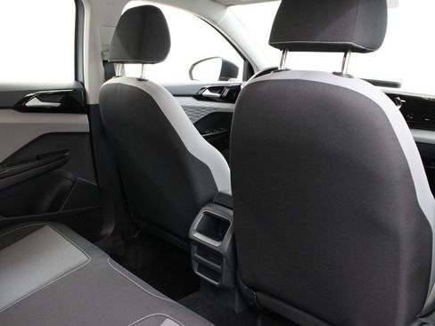 Used 2024 Volkswagen Taos S FWD image 18
