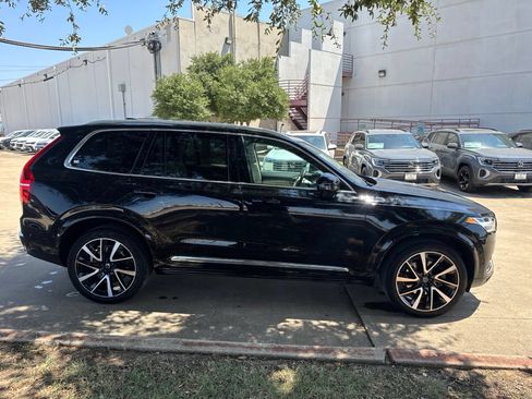 Used 2023 Volvo XC90 B6 Plus w/ Protection Package Premier AWD/4WD image 4