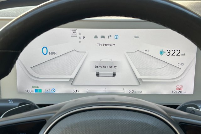 Certified 2024 Hyundai Ioniq 5 SEL RWD image 32