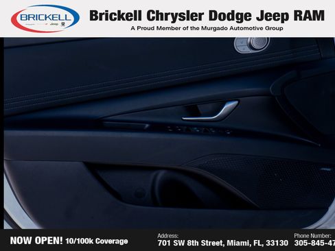 Used 2025 Hyundai Elantra Limited FWD image 10
