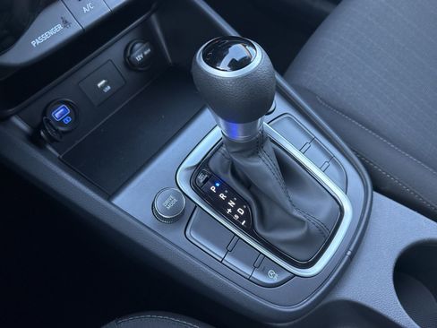 Used 2023 Hyundai Kona SEL image 22