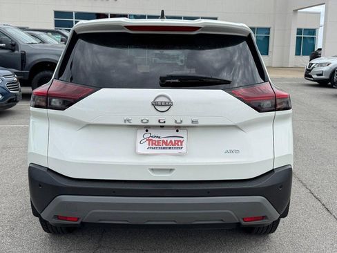 Used 2023 Nissan Rogue S AWD/4WD image 4