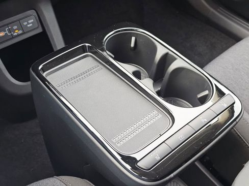 New 2026 Hyundai Ioniq 5 SE image 23