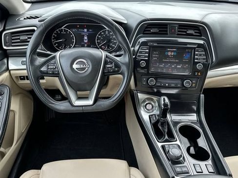 Certified 2023 Nissan Maxima SV w/ Floor Mat Group FWD image 17
