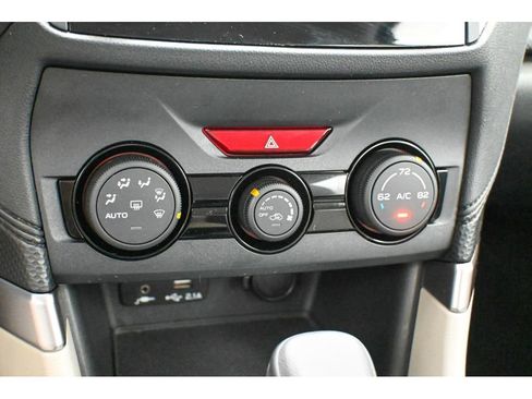 Used 2022 Subaru Forester image 38