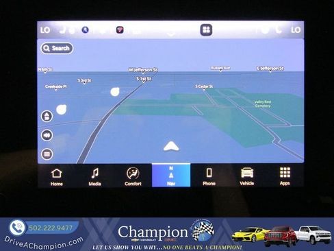 Used 2023 Jeep Wagoneer L Series II AWD/4WD image 5