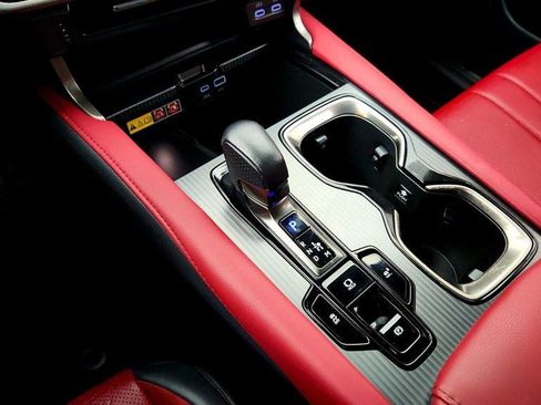 Used 2024 Lexus RX 500h F Sport w/ Convenience Package AWD/4WD image 17