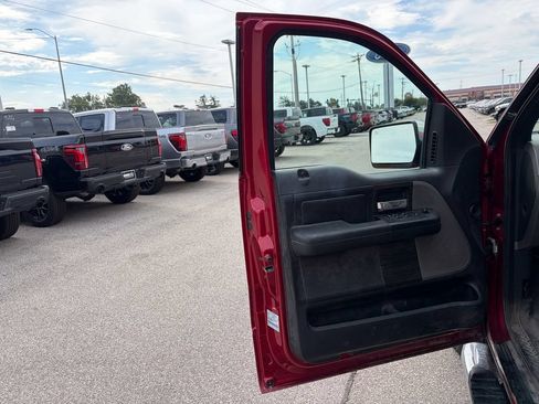 Used 2007 Lincoln Mark LT 4x4 image 11
