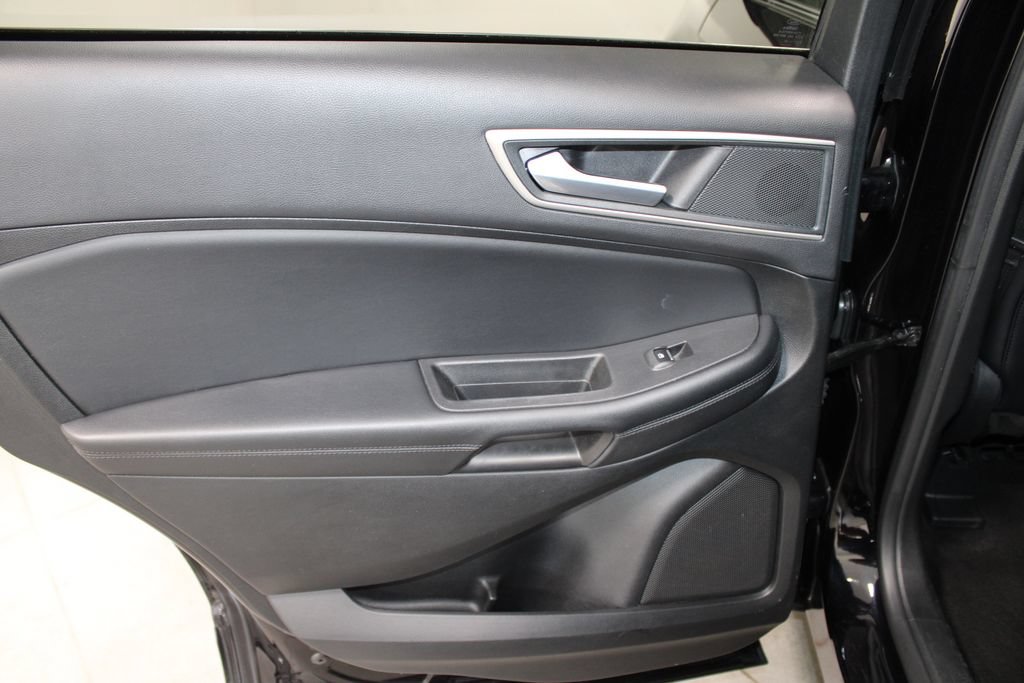 Used 2024 Ford Edge SEL AWD/4WD image 21