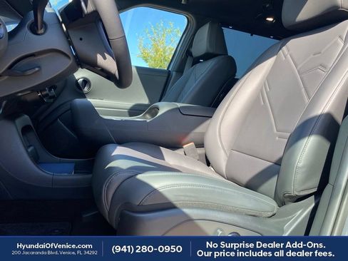 Certified 2026 Hyundai Palisade XRT Pro AWD/4WD image 3