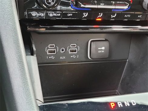 Used 2025 Jeep Grand Cherokee Laredo X image 28