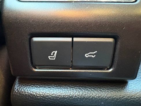 Used 2019 Ford Expedition Max Limited image 26