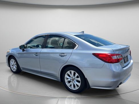 Used 2016 Subaru Legacy 2.5i Premium AWD/4WD image 5