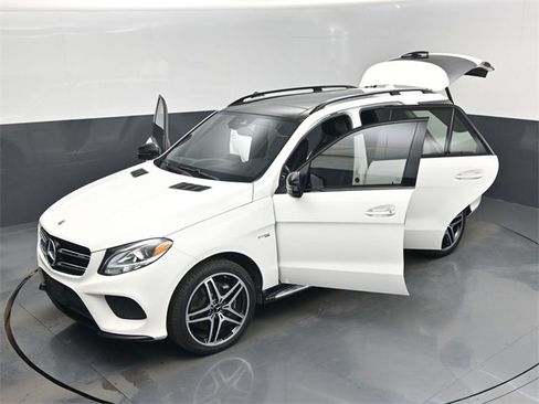 Used 2019 Mercedes-Benz GLE 43 AMG 4MATIC image 61