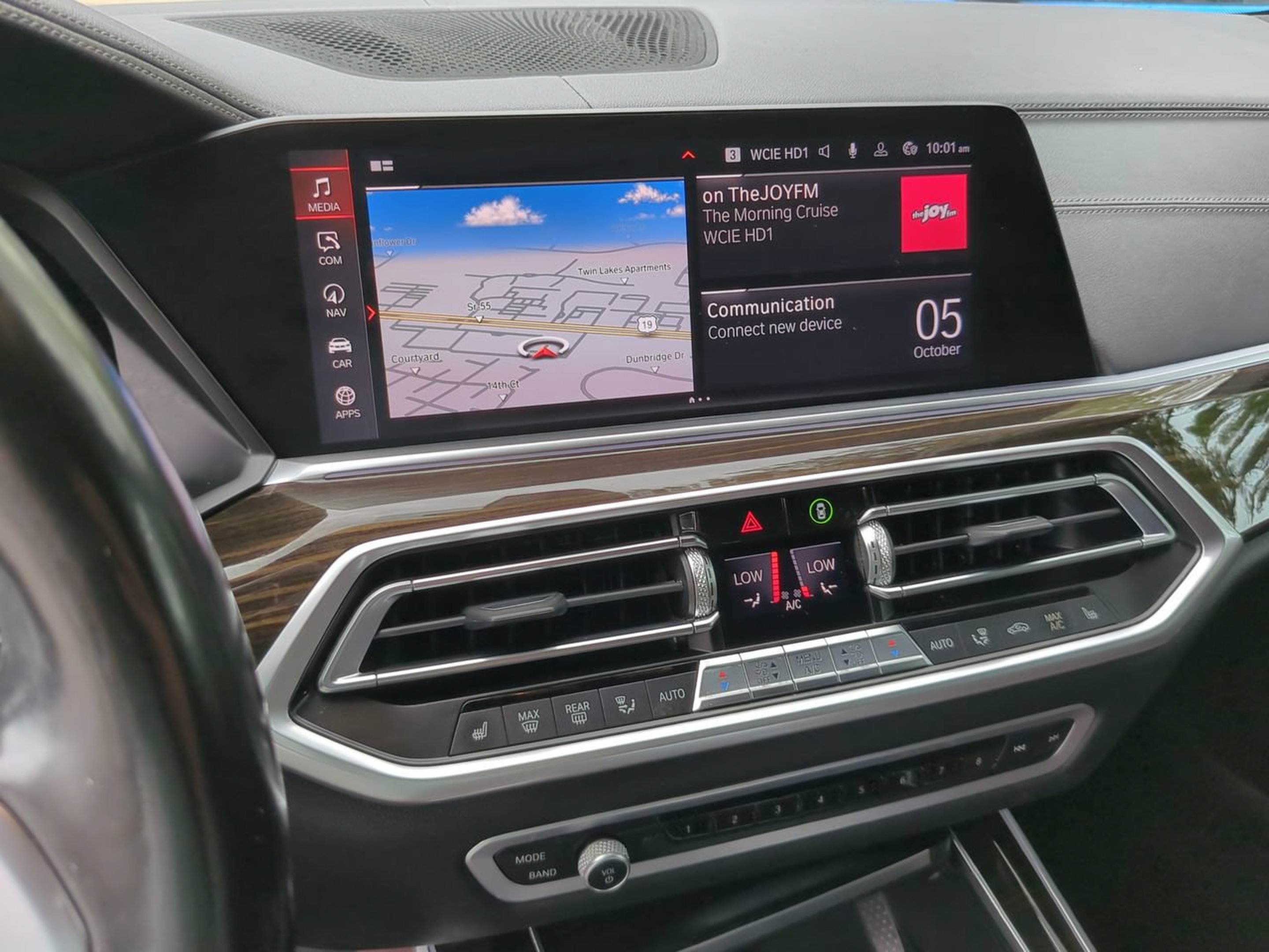Used 2020 BMW X5 sDrive40i w/ M Sport Package RWD image 13