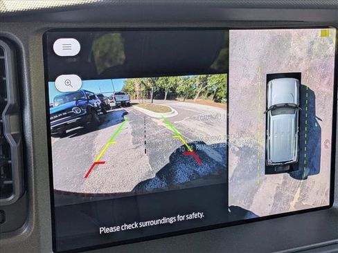 New 2025 Ford Bronco Badlands image 13