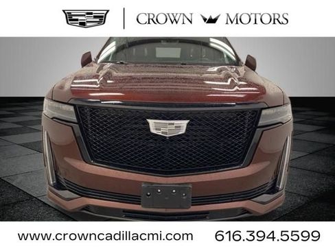 Certified 2023 Cadillac Escalade Sport Platinum AWD/4WD image 2