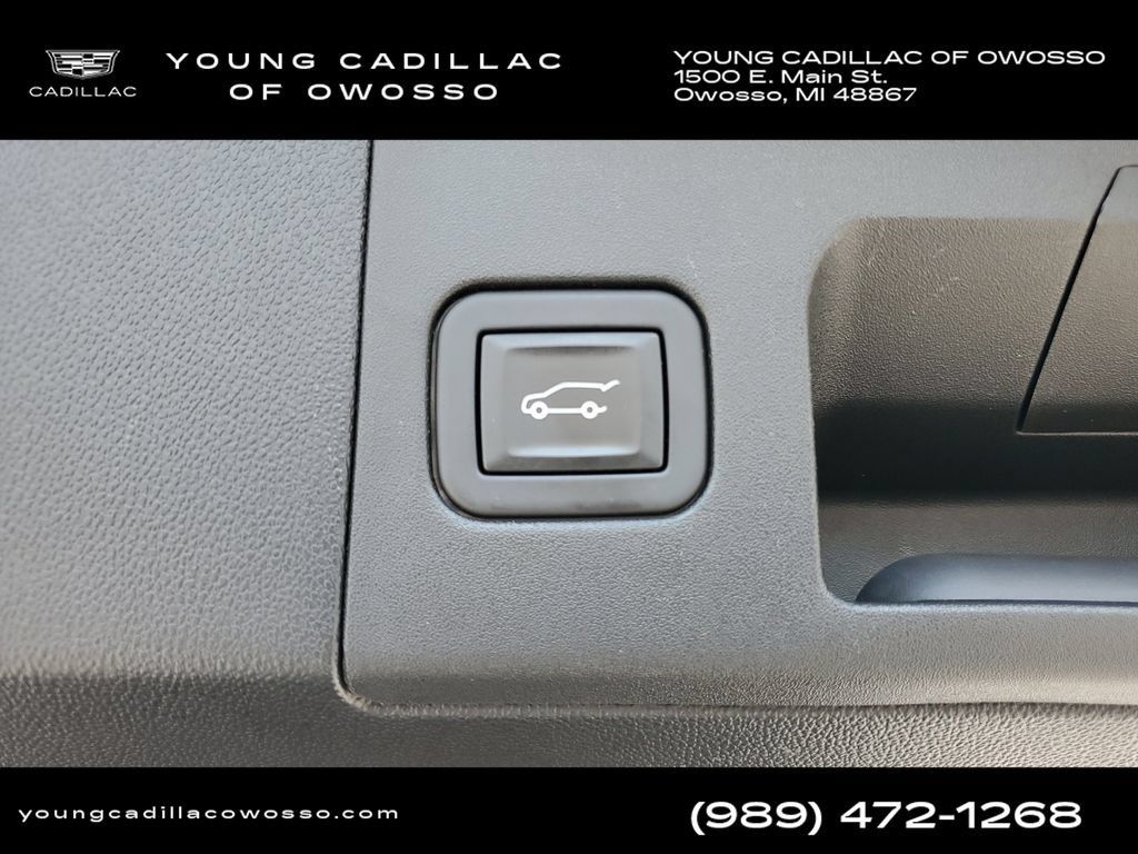 Certified 2024 Cadillac XT5 Premium Luxury w/ LPO, Floor Liner Package AWD/4WD image 31