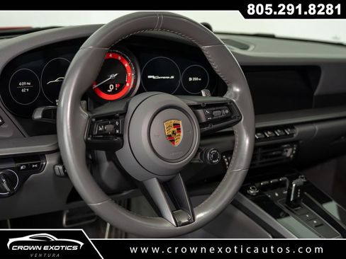 Used 2020 Porsche 911 Carrera S image 38