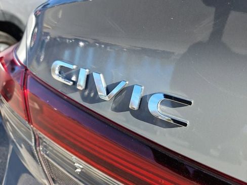 Used 2025 Honda Civic Sport image 35