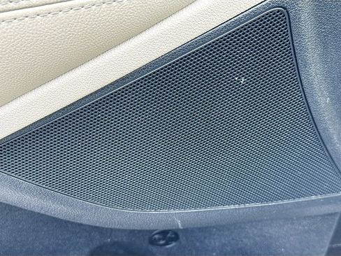 Used 2018 Kia Sorento EX w/ EX Advanced Touring Package image 20